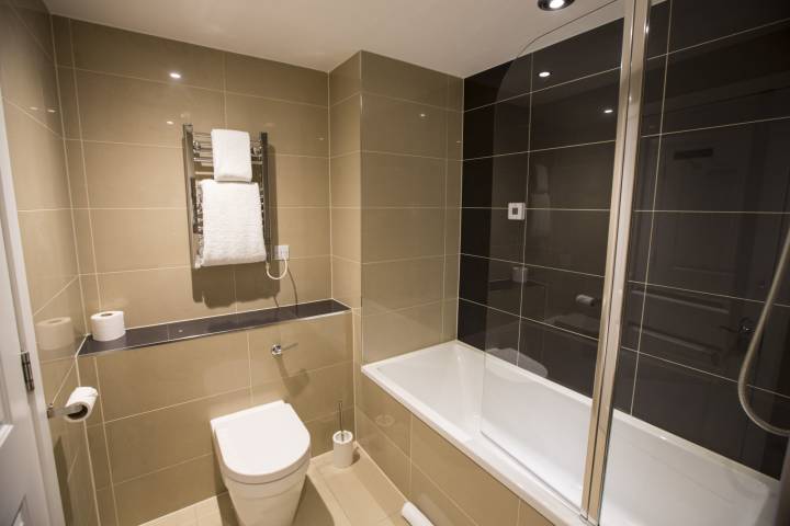 Asperion Hillside Hotel,Venues in Surrey