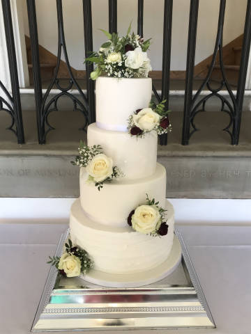 Cake reference 624 at Missenden Abbey