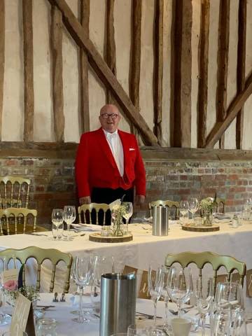 Toastmaster John Celebrants & Toastmasters in Surrey