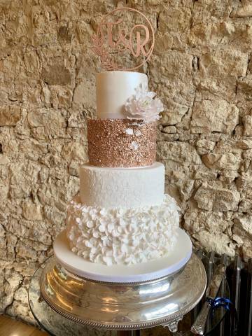 Cake reference 617  at Notley Abbey