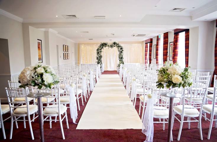 Princess Suite - Charlotte Wise Photography