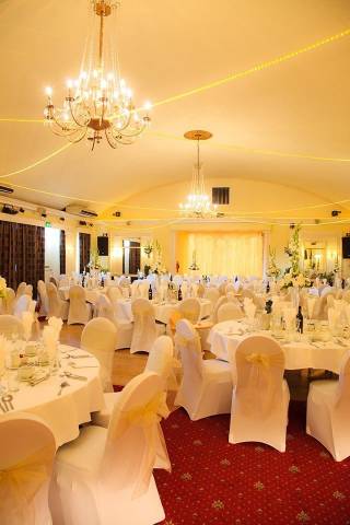 The Broadway Hotel Wedding Reception Venue Hertfordshire