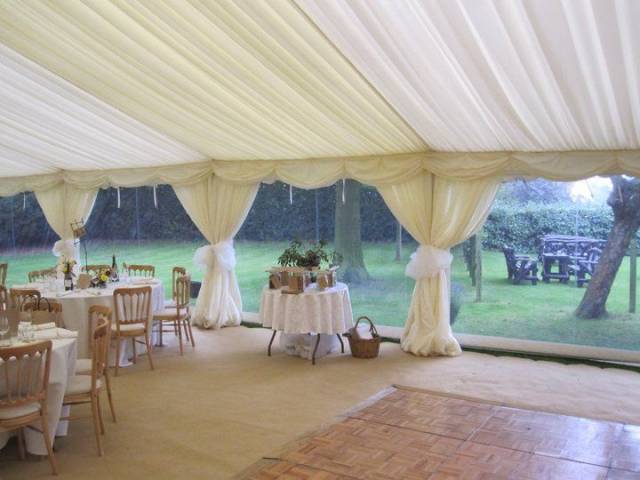 The Holly Bush at Potters Crouch,Venues in Hertfordshire