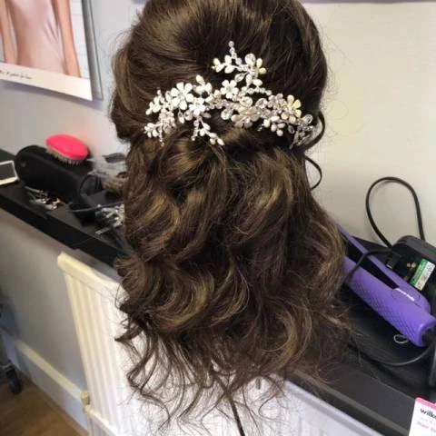 Emma Goodwin Hair & Makeup,Beauty, Hair & Make-up in Oxfordshire