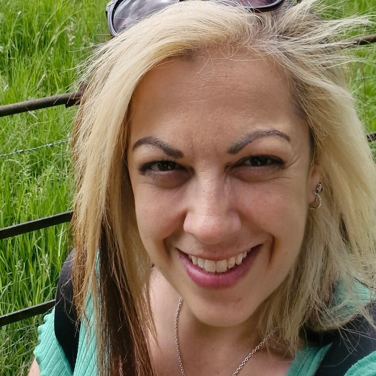 Independent wedding celebrant 