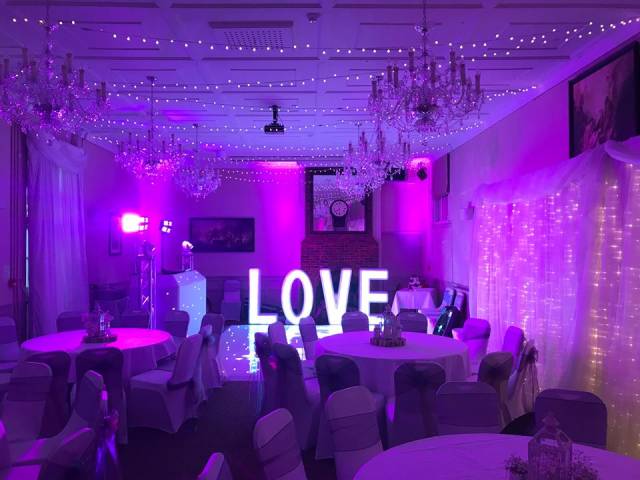 The Talbot Inn,Venues in Surrey