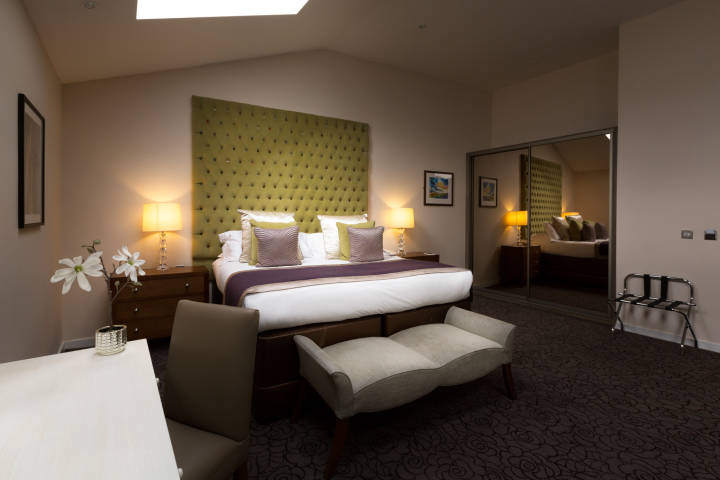 Suite at Sandford Springs Hotel & Golf Club,Venues in Hampshire