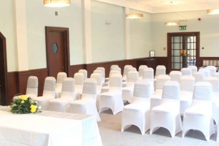 Portsmouth Guildhall, Venues in Hampshire