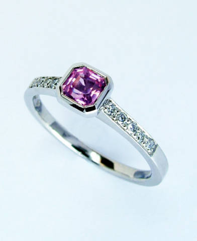 Jewellery in Surrey 
