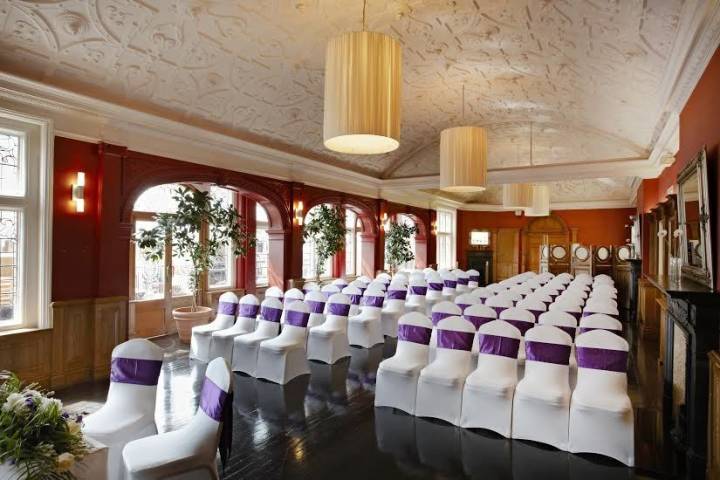 Crown Moran Hotel, Venues in London North