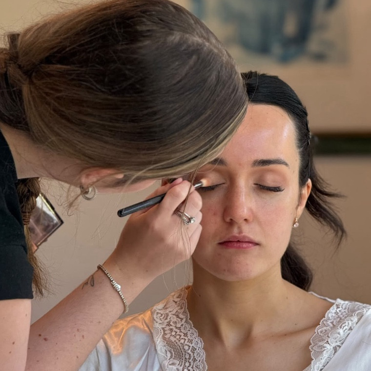 Bridal hair and make up