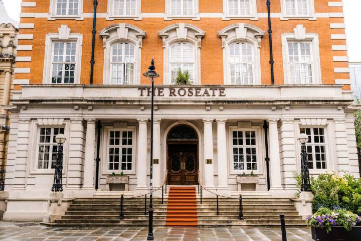 The Roseate Reading Exterior