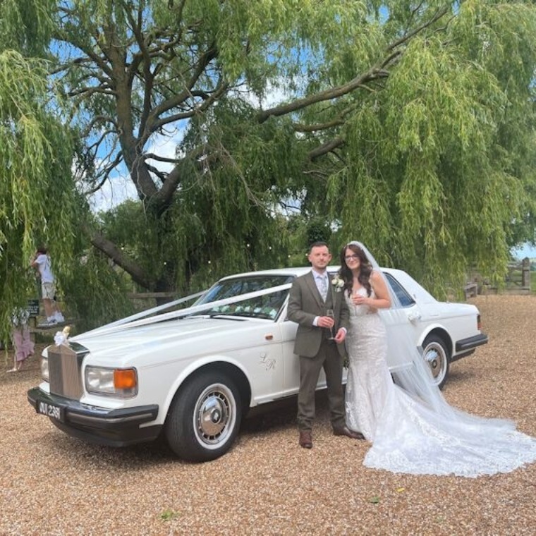 Lady R Wedding & Chauffeur Hire Ltd at Odos Barn
