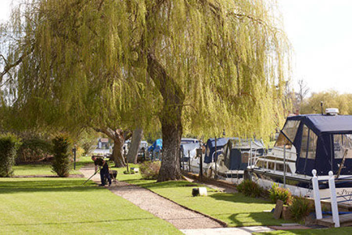The Swan At Streatley, Venues in Berkshire