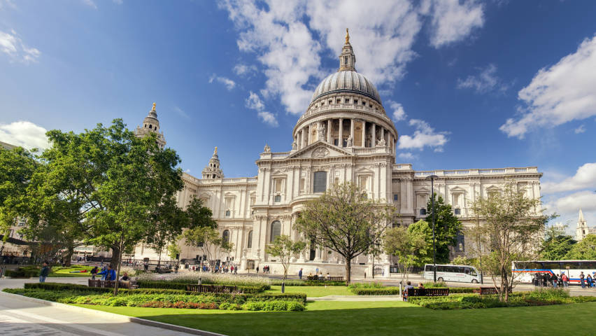 Golden Tours Transport in Central London