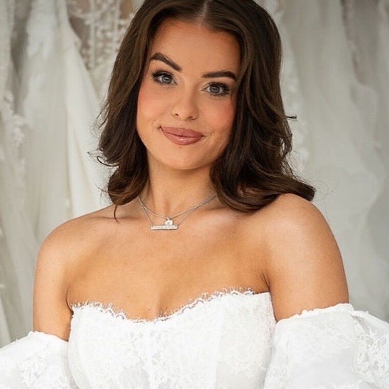 Beautiful bridal makeup by Adele Coxon