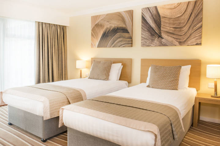 De Vere Cotswold Water Park,Venues in Gloucestershire