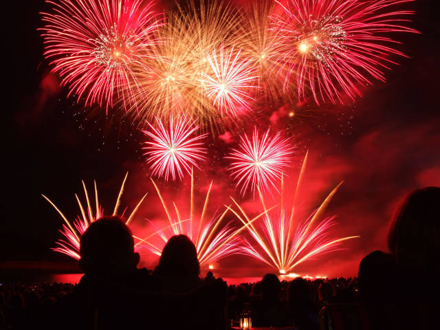 Merlin Fireworks, Entertainment in Hampshire