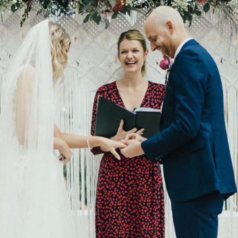 Anna Bailey conducting a wedding ceremony in Esseex