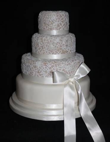 Gardners Bakery,Cakes, Fountains and Sweet Treats in Northamptonshire