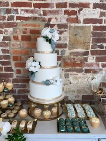 Hendall Wedding Cake and Dessert Table