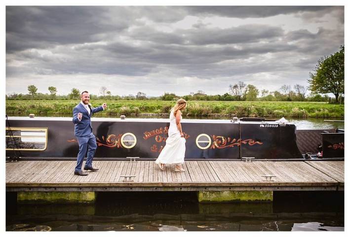 fun wedding photography - lumiere photography