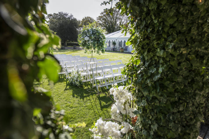 The Gazebo with Mimi Fleur Florist
