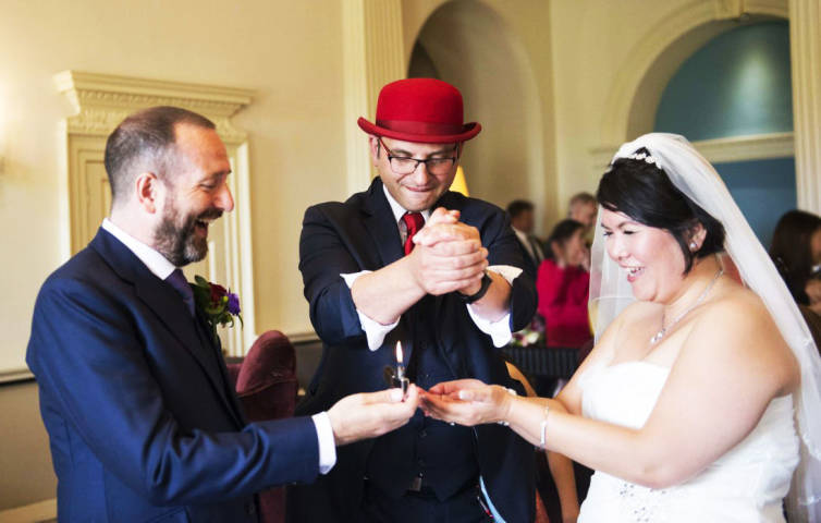 Red Hat Magic,Entertainment in Surrey