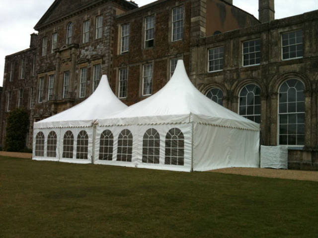 Marquees in Oxfordshire - Banbury Marquee Hire - Weddings in Oxfordshire - wedding marquee hire - Ox