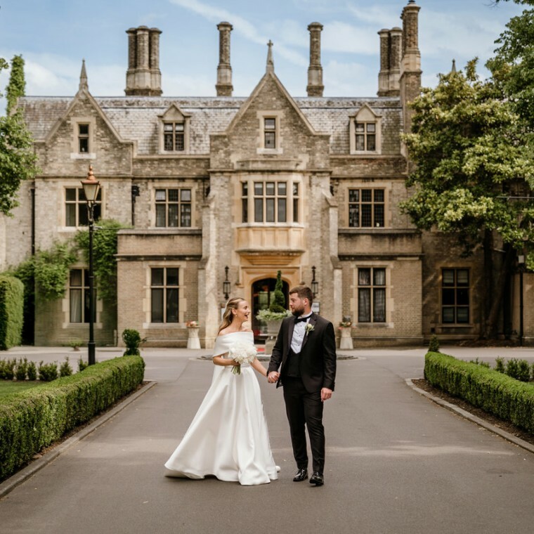 Welcome to Foxhills, a wedding venue in Surrey Countryside