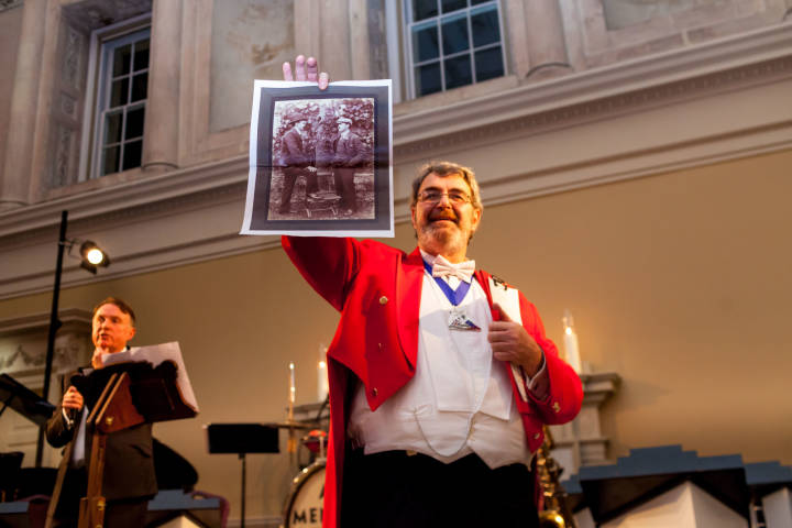 Toastmaster Ian Pugh,Celebrants & Toastmasters in Wiltshire