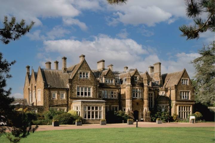 Hartsfield Manor Venues in Surrey