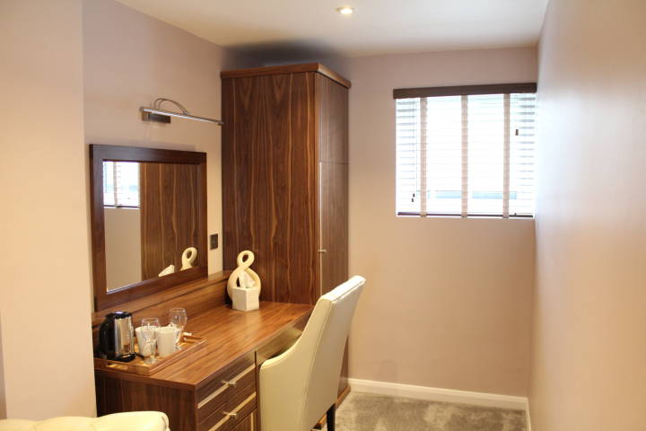 China Fleet Country Club Wedding Rosewood Honeymoon Suite, Saltash, Cornwall