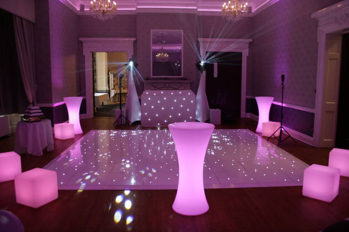 Wedding entertainment at Easthampstead Park Conference Centre