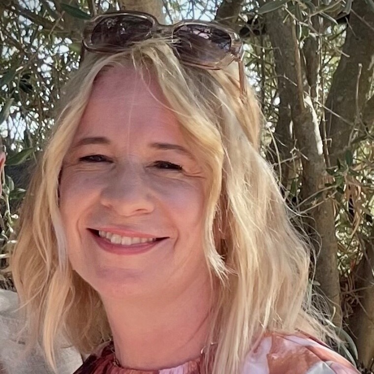 Sarah Evans Celebrant