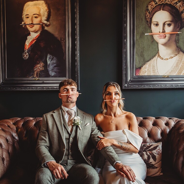 bride and groom imitating artists paintings