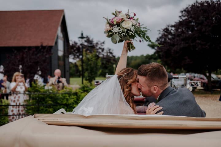 Gaetano Di Giacomo Media Production Videography in Buckinghamshire Wedding couple