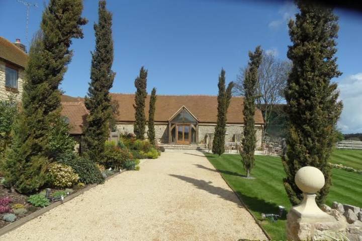 The Notley Tythe Barn, Venues in Buckinghamshire