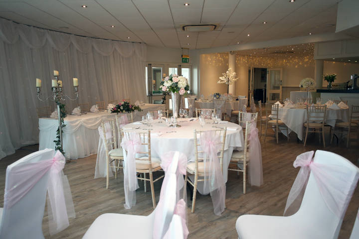 Southend Cliffs Pavilion,Venues in Essex