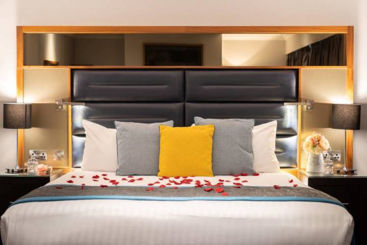 Crowne Plaza Felbridge,Venues in Sussex - West