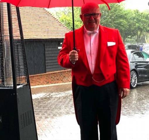 Toastmaster John Celebrants & Toastmasters in Surrey