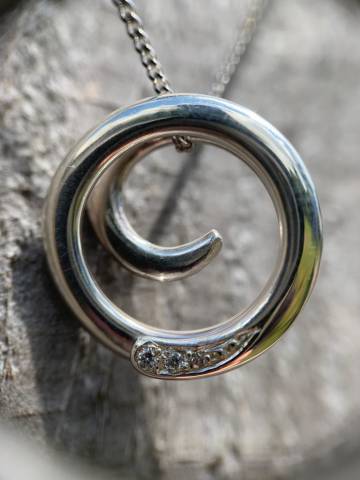 Caan Thomas Jewellery Designer Jewellery in Buckinghamshire