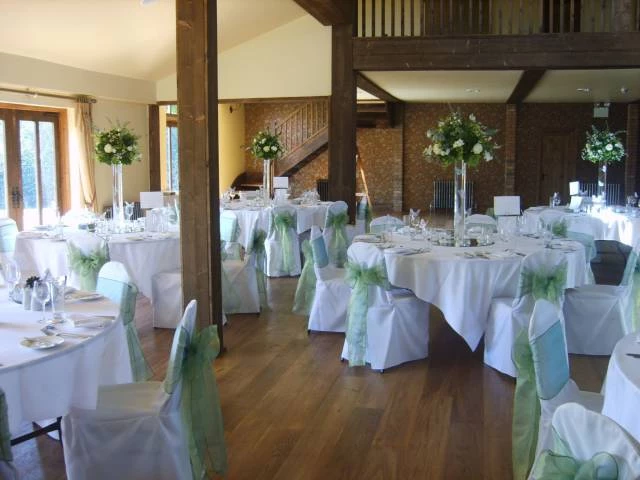 The Essex Barn @ The White Hart, Venues in Essex