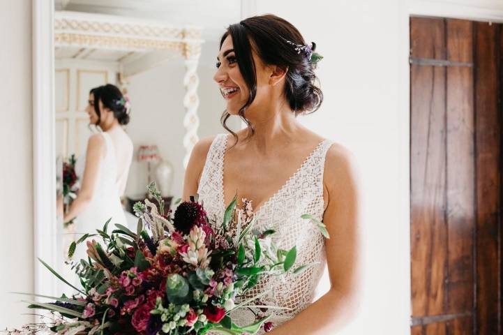 Holly Andersen Make-Up and Hair Artist Beauty, Hair & Make-up in Wiltshire