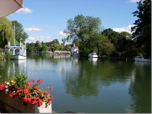 The Swan At Streatley, Venues in Berkshire