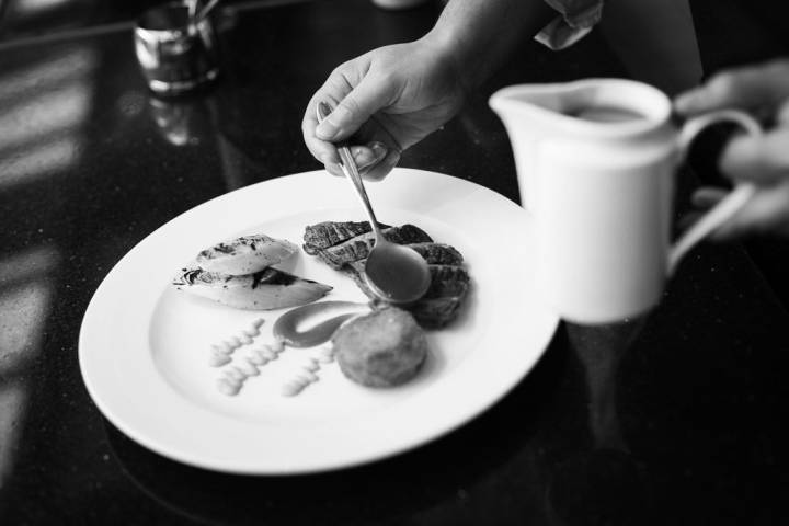 Mercure Sheffield St Paul's Hotel and Spa,Guest Accommodation in Yorkshire - South
