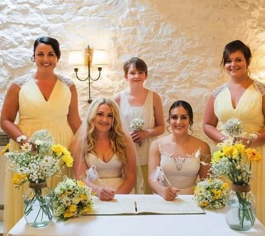 Melanie Thornton Makeup Artist,Beauty, Hair & Make-up in Devon