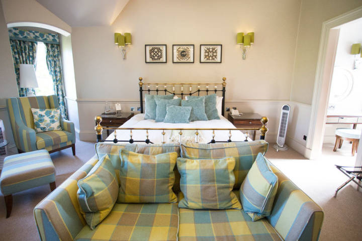Devenick Signature Suite 