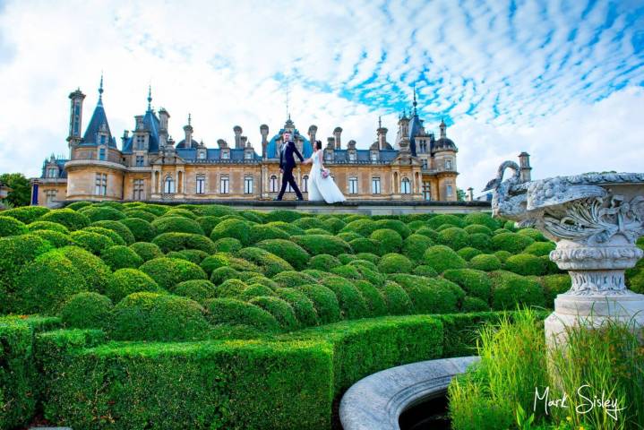 Waddesdon Manor wedding in Buckinghamshire