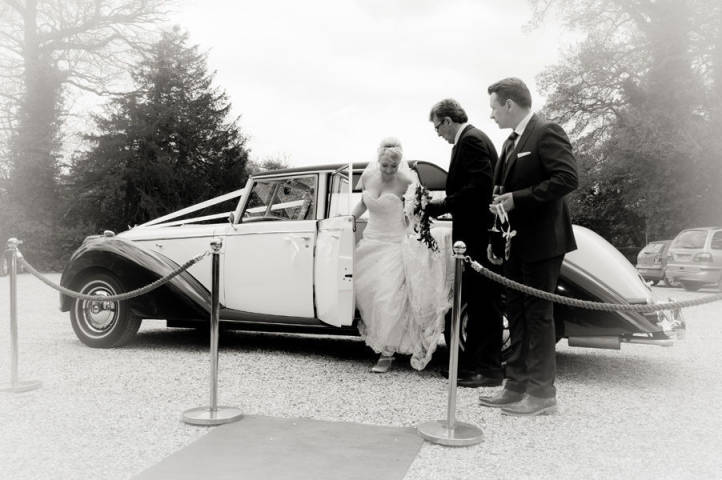 Something Borrowed Wedding Cars, Cars and Horse Drawn Carriages in Oxfordshire